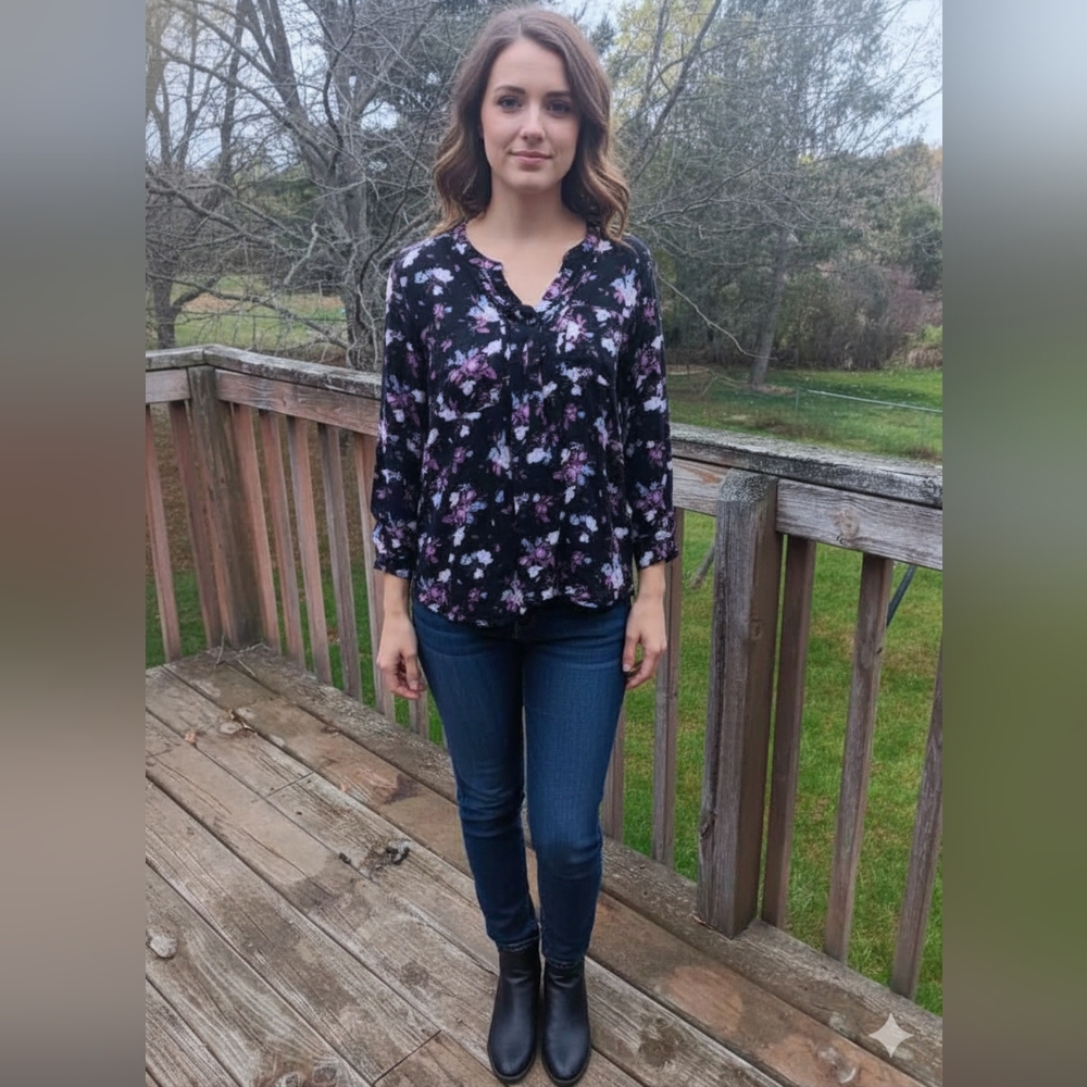 Kismet Black Floral Long Sleeve Split Neck Blouse Large